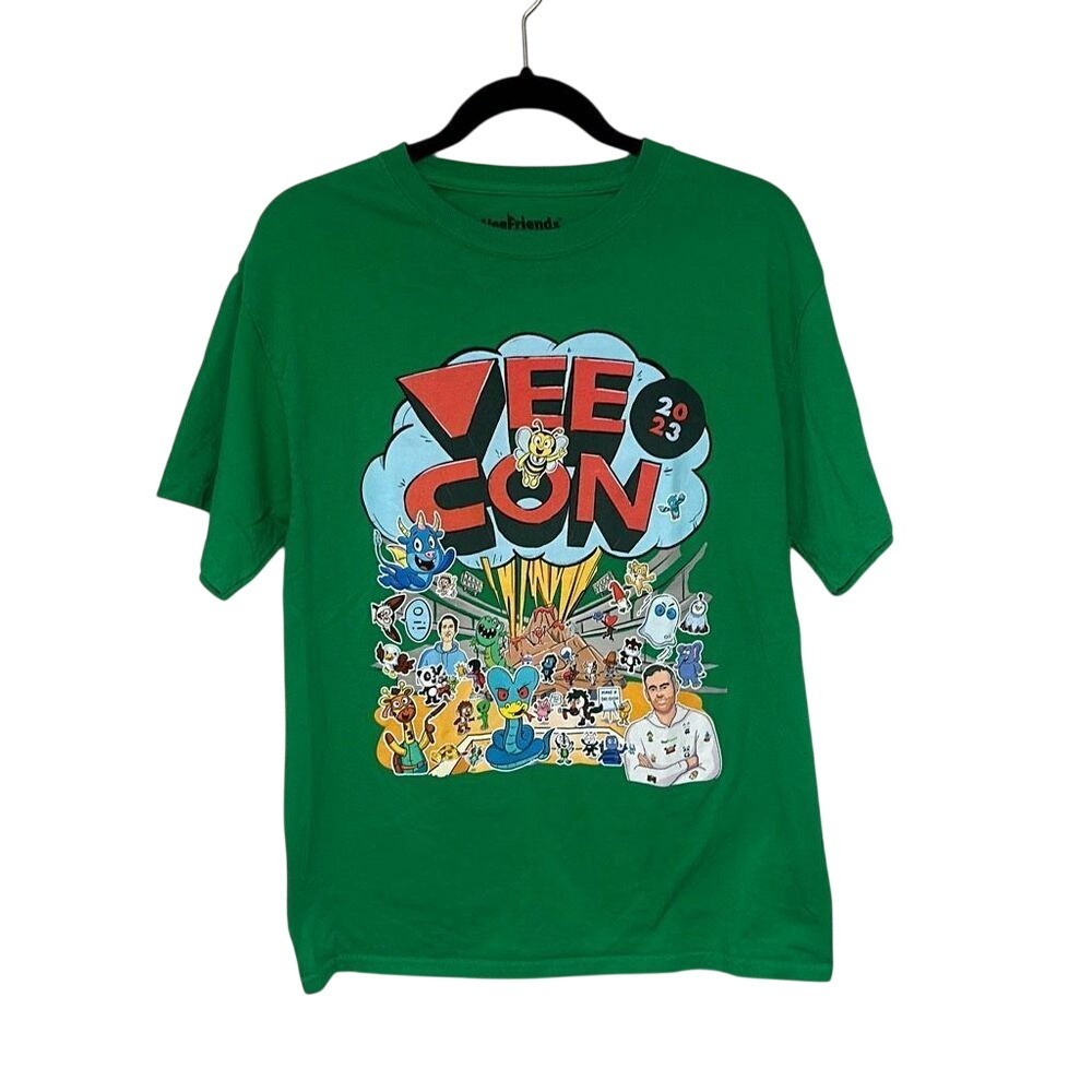 VeeFriends Mens Green VEE CON 2023 Limited Release Cotton Graphic T-Shirt Medium
